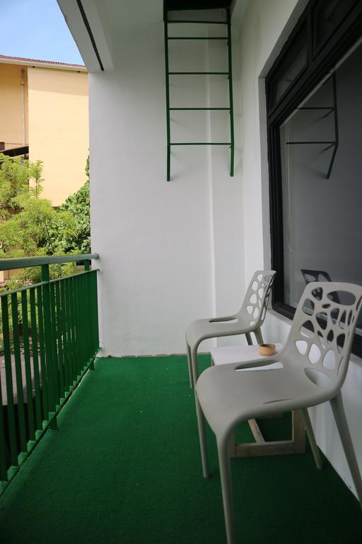 Luxeview Hotel Balabag  エクステリア 写真