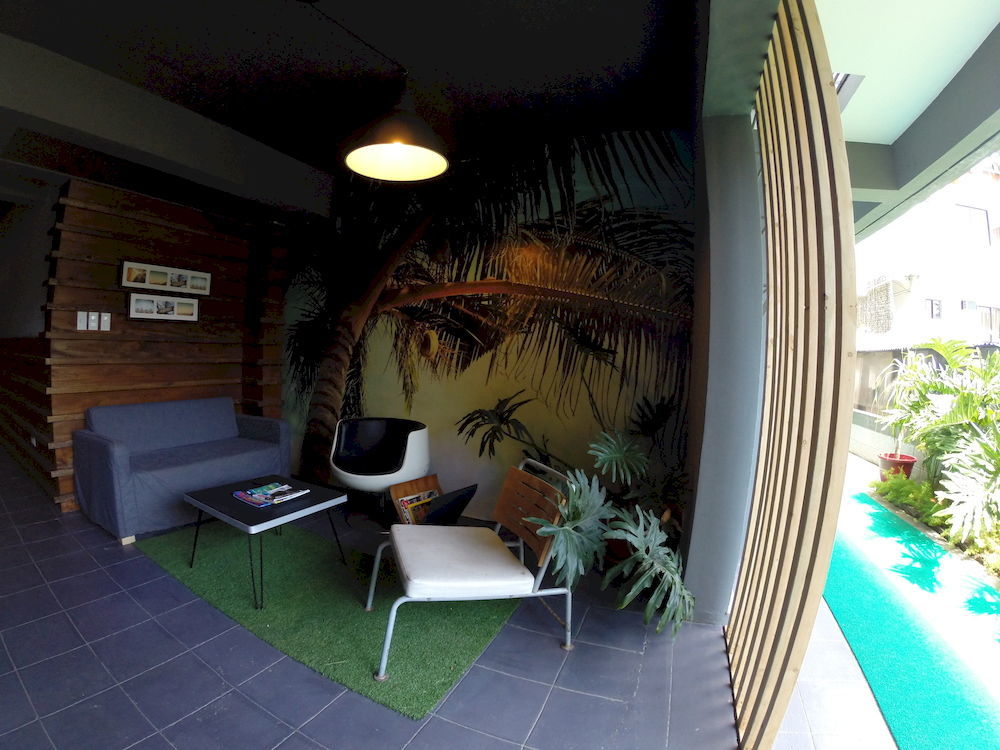 Luxeview Hotel Balabag  エクステリア 写真
