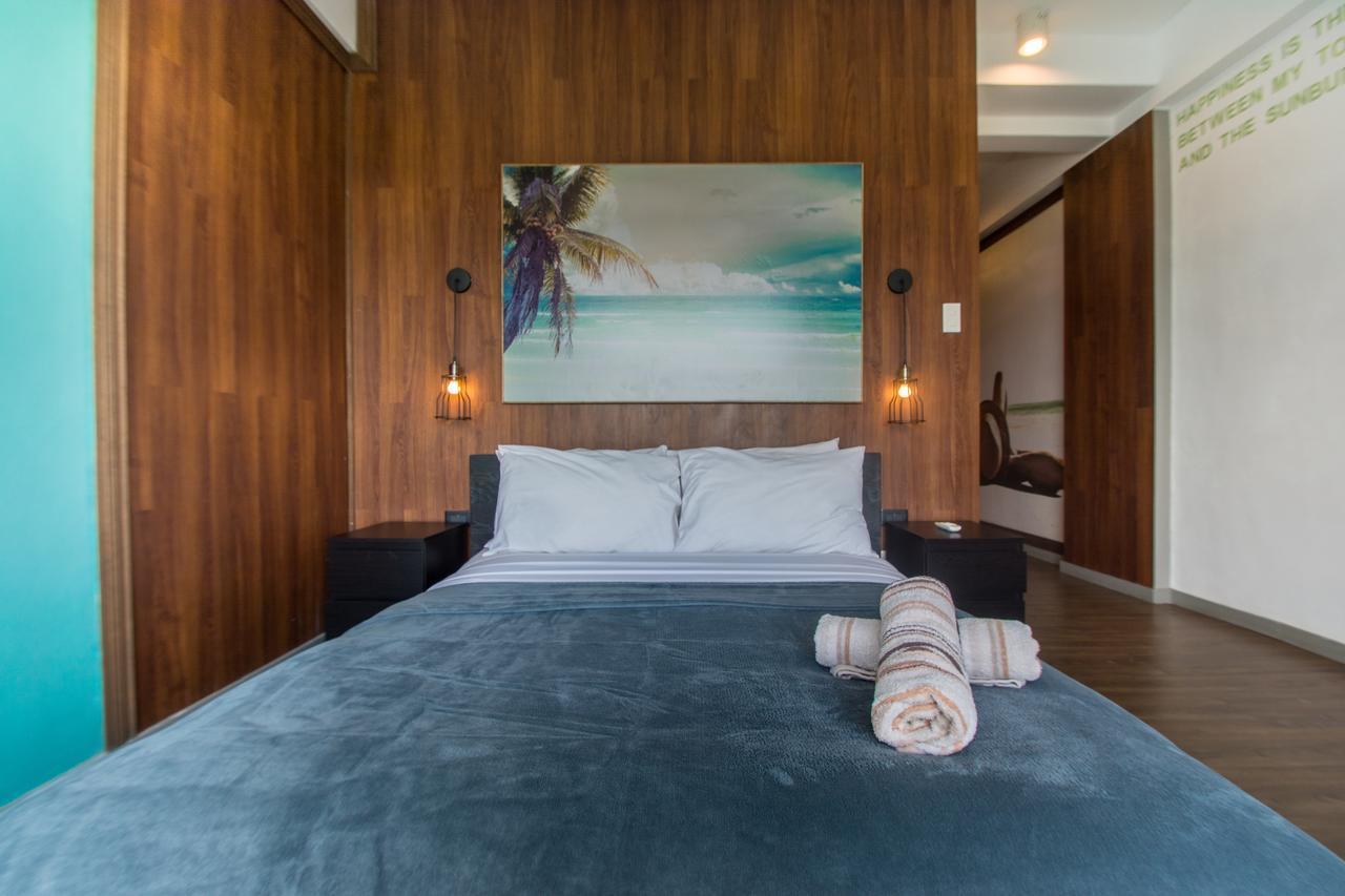 Luxeview Hotel Balabag  エクステリア 写真