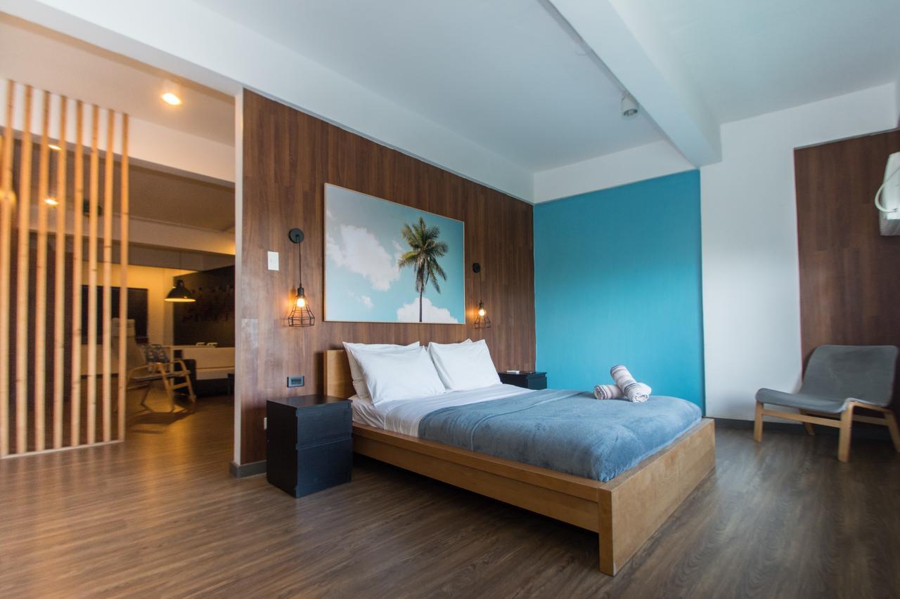 Luxeview Hotel Balabag  エクステリア 写真